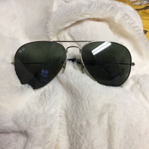 RayBan Aviators (Black)